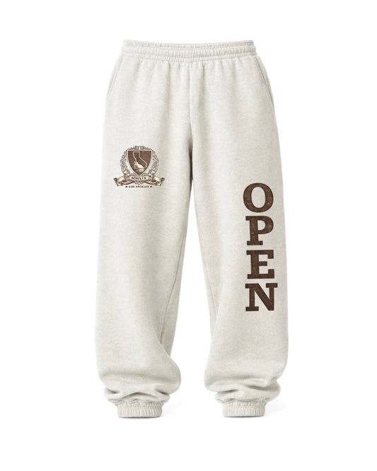 COLLEGIATE SCRUNCH SWEATPANT [WIDE-LEG]